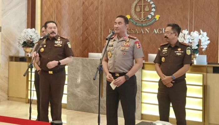 Kapolri Jenderal Suyudi Temui Jaksa Agung, Bahas Sinergitas dan Karhutla